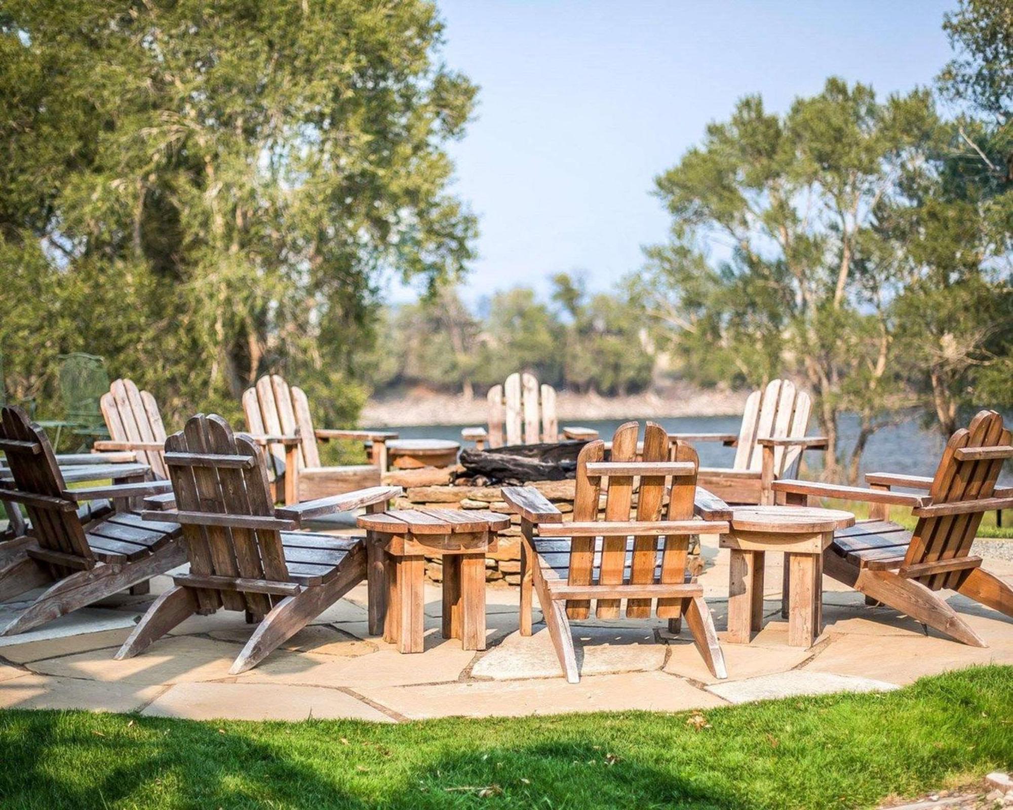 Yellowstone Valley Lodge, Ascend Hotel Collection Pray エクステリア 写真