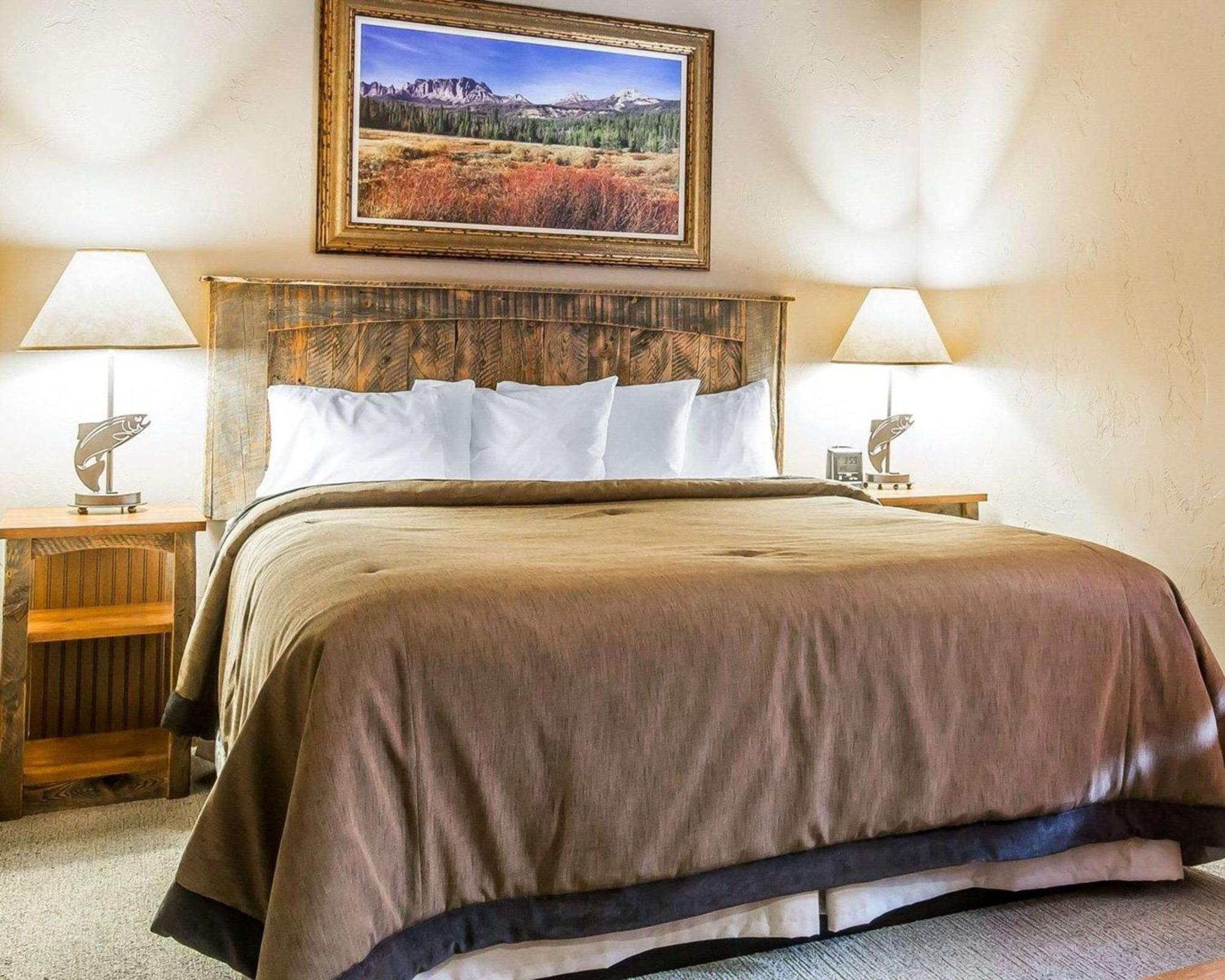 Yellowstone Valley Lodge, Ascend Hotel Collection Pray エクステリア 写真