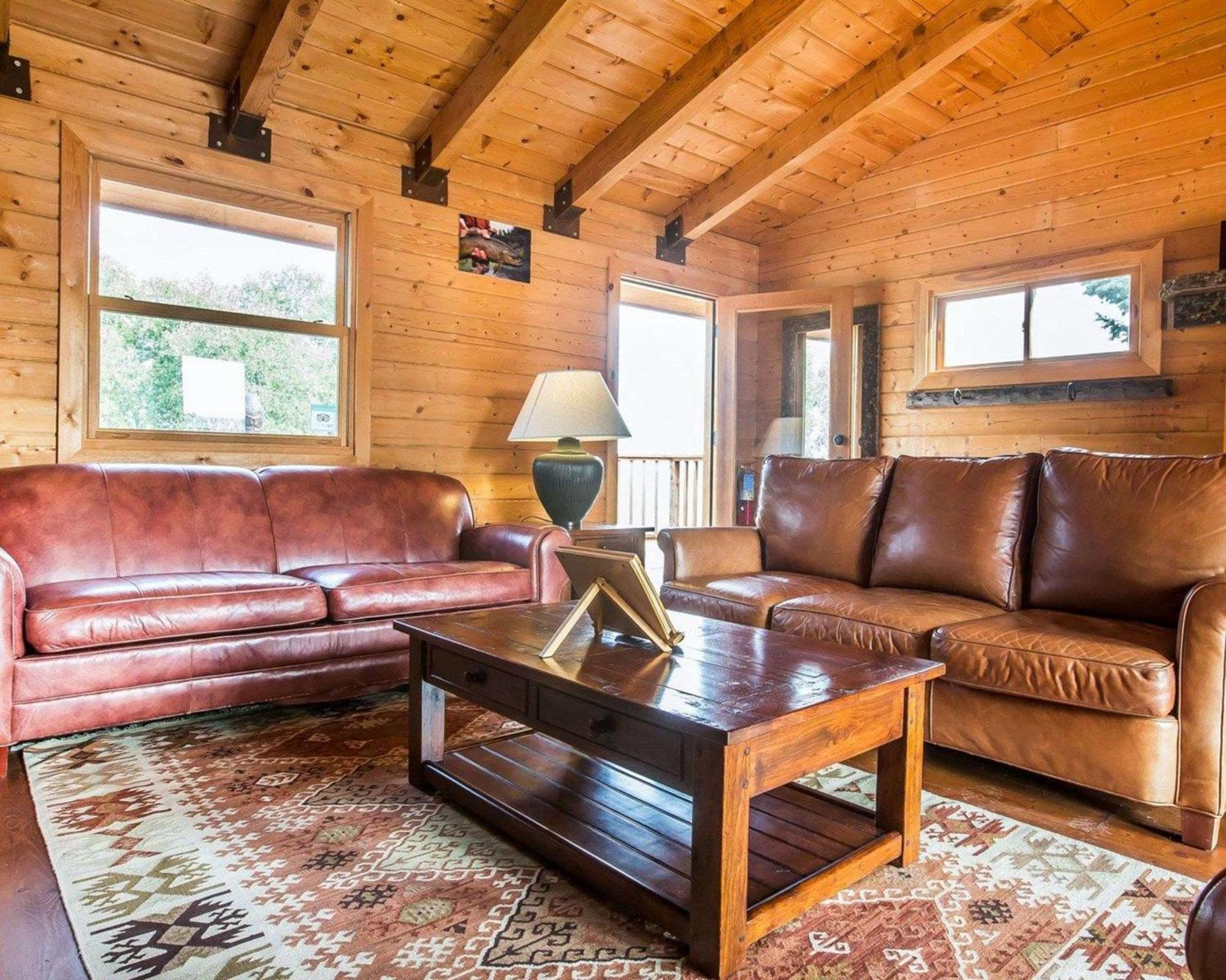 Yellowstone Valley Lodge, Ascend Hotel Collection Pray エクステリア 写真