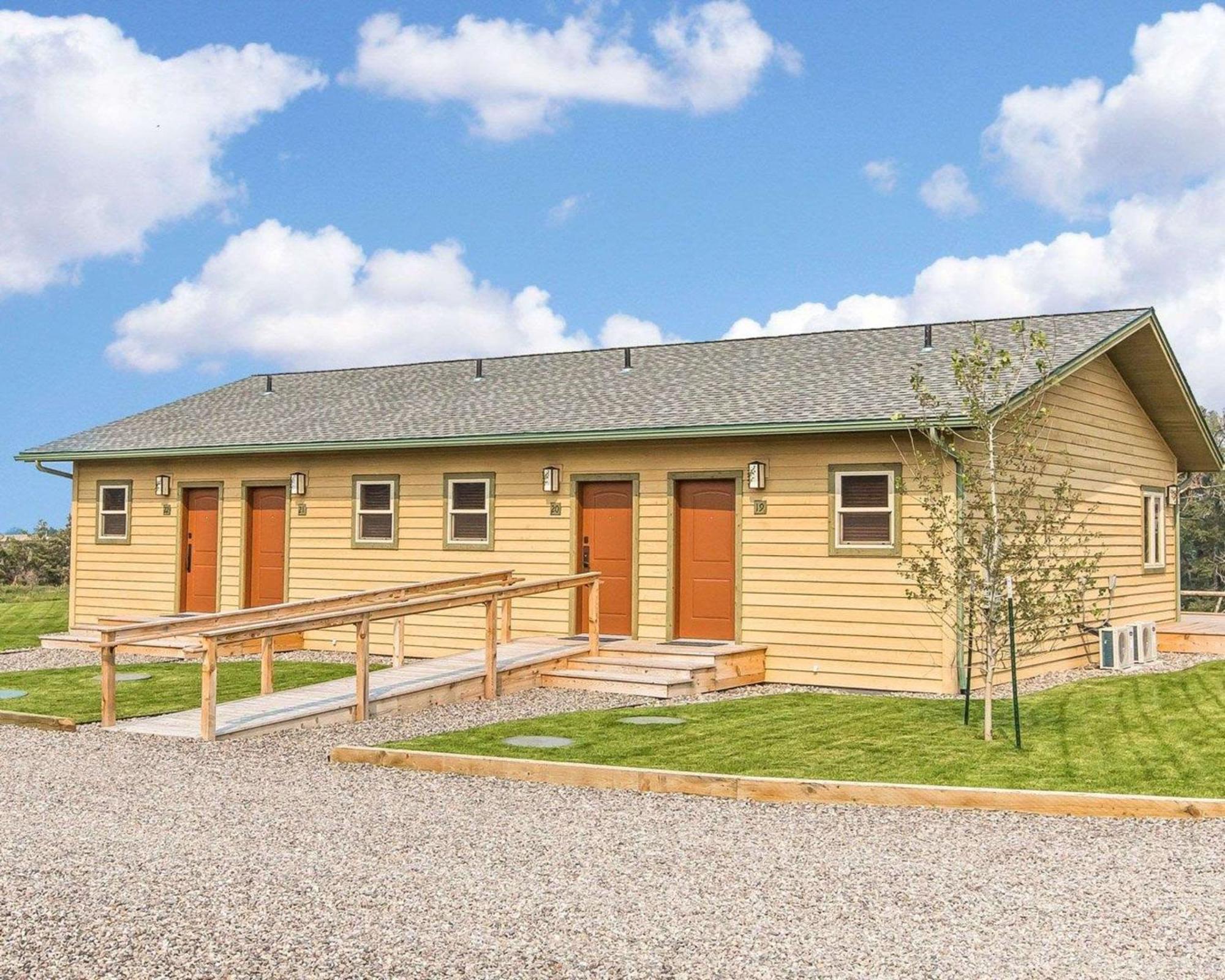 Yellowstone Valley Lodge, Ascend Hotel Collection Pray エクステリア 写真