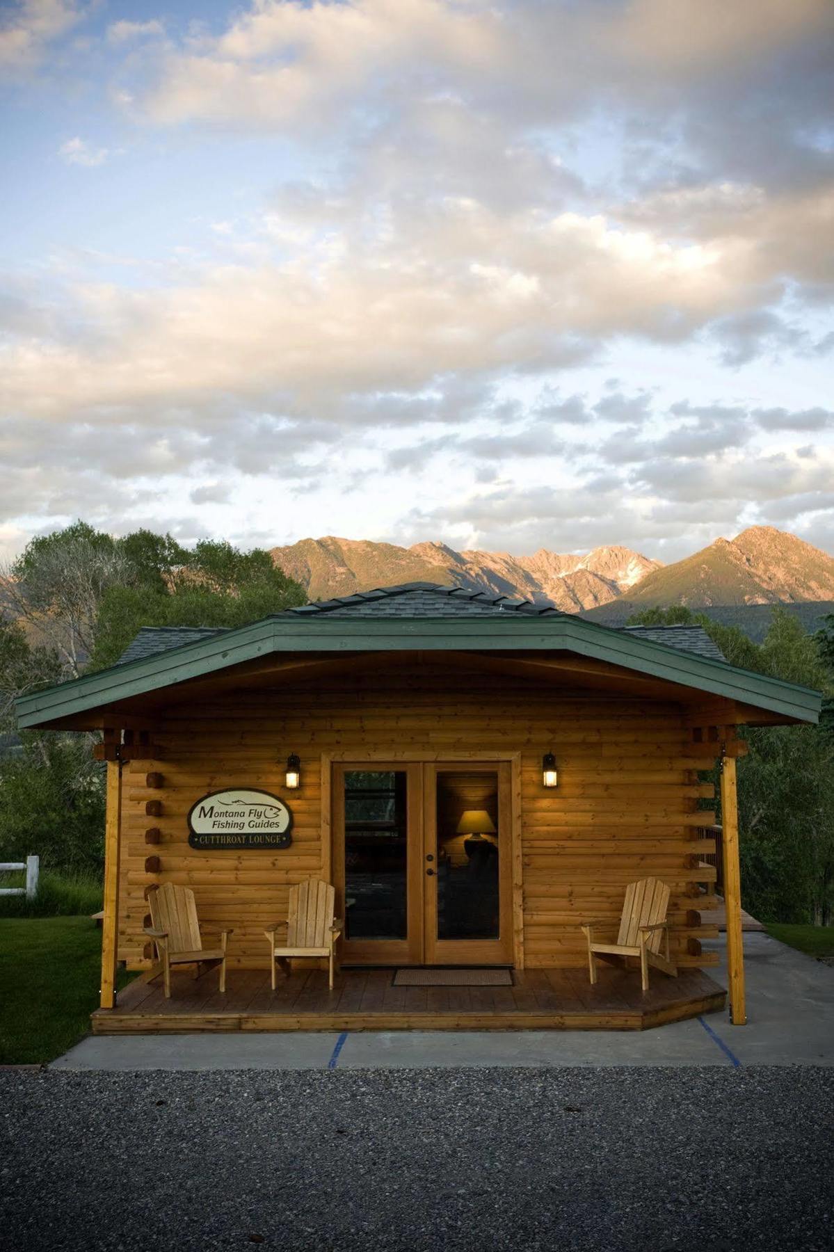 Yellowstone Valley Lodge, Ascend Hotel Collection Pray エクステリア 写真